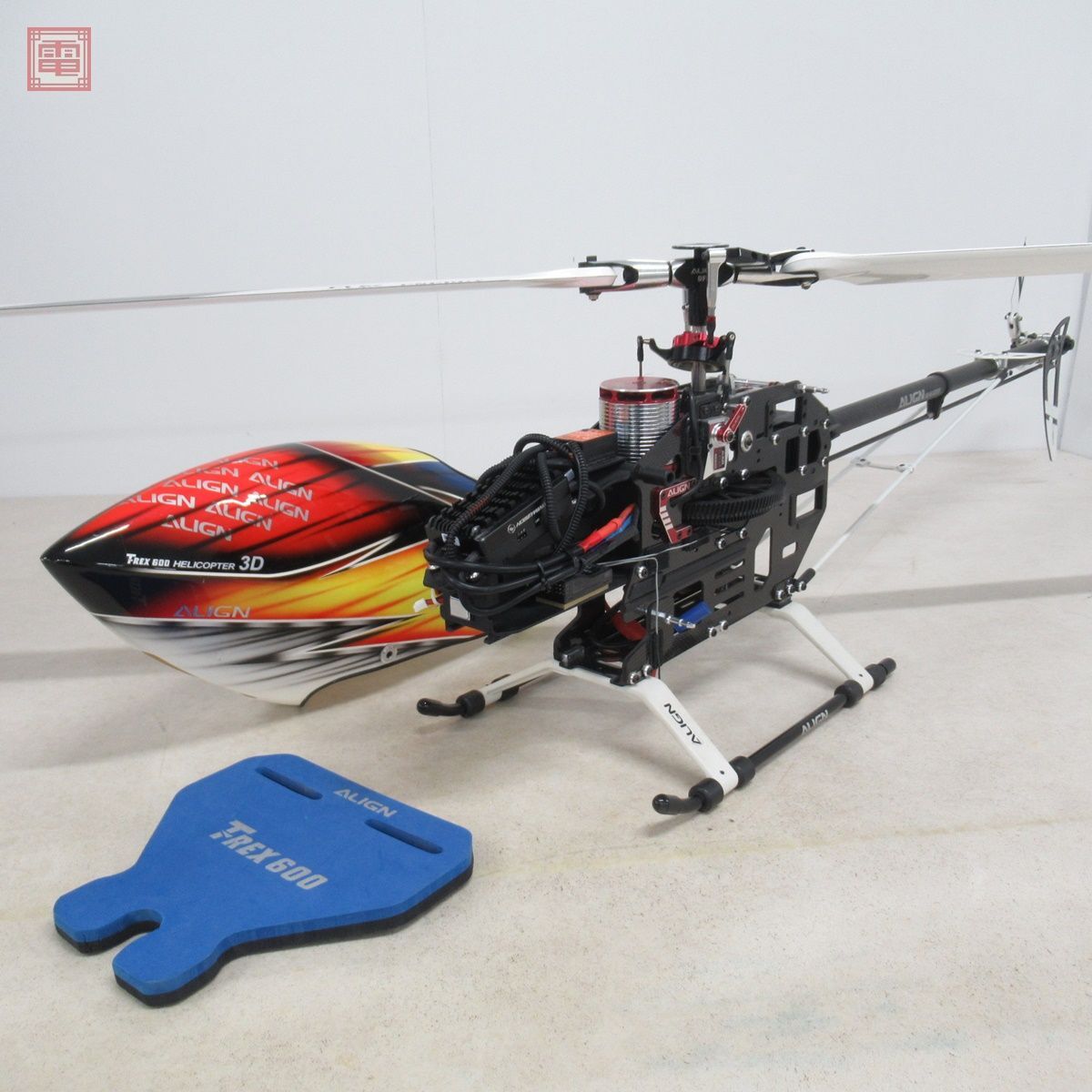 アライン TREX 600E DFC 全長約120cm モーター/サーボ/受信機/ジャイロ等 搭載 電動RC ラジコン ヘリコプター ALIGN 動作未確認 現状品【SI