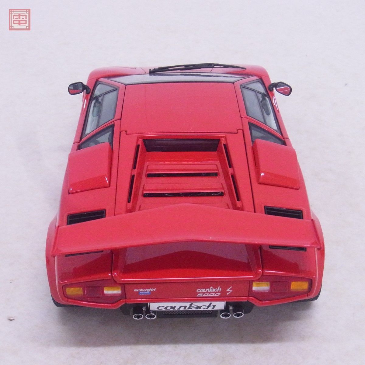 オートアート 1/18 ランボルギーニ カウンタック 5000S レッド No.74531 AUTOart Lamborghini Countach【20の画像7