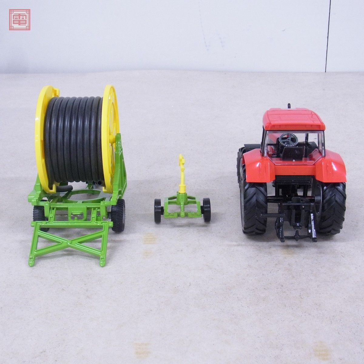 Siku FARMER SERIE 1/32 2258 Bewasserungshaspel Hose Drum Irrigator/2963 Traktor Case CS 150 計2点セット ジク【20の画像9