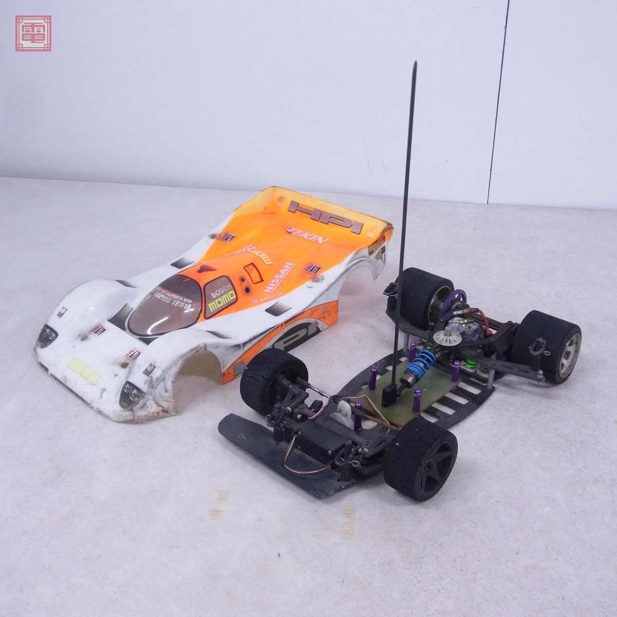 hpi 1/10 電動RC RS10 シャーシ ボディ付き メカ搭載 動作未確認 ジャンク ラジコン 【40の画像3