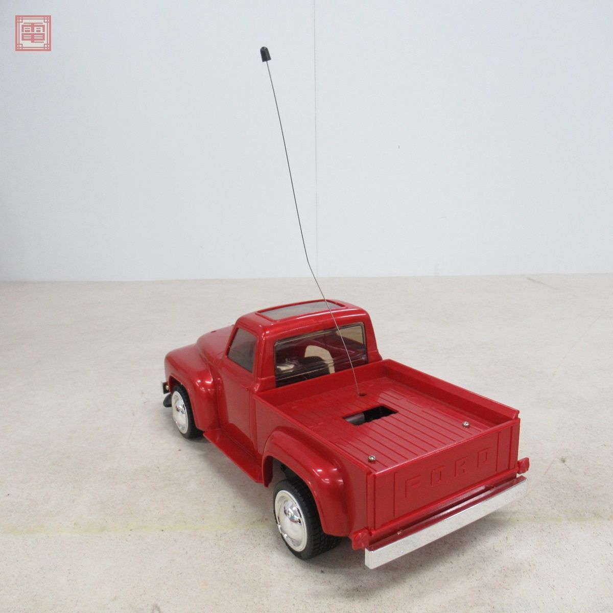 タミヤ QD 1/12 ローライド パンプキン FORD F100 RCカー タミヤ QD 1/12 ローライド パンプキン FORD F100 RCカー