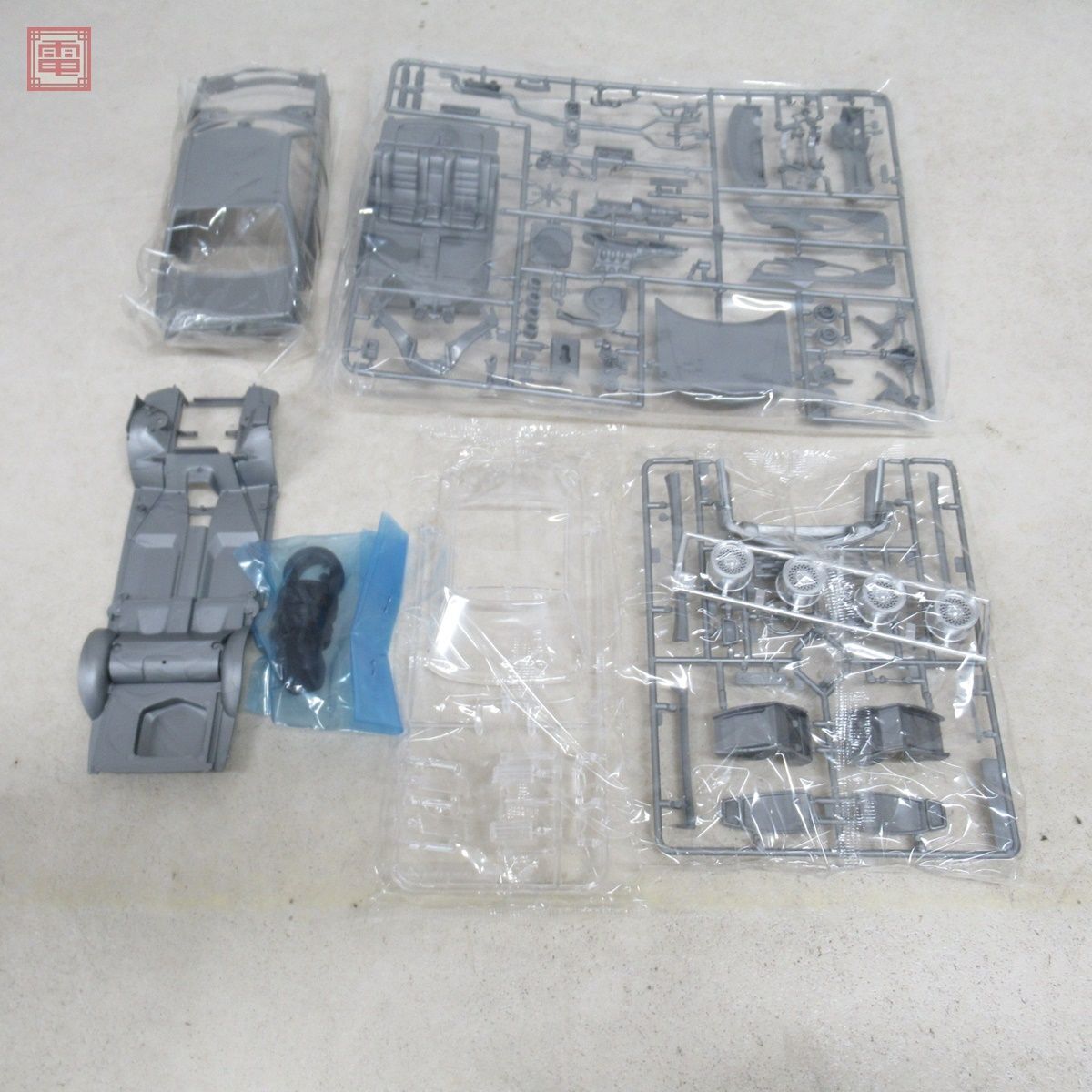 未組立 タミヤ 1/24 メルセデスベンツ 500 ロリンザー スポーツカーシリーズNO.37 KIT No.0437 小鹿 TAMIYA MERCEDES BENZ LORINSER【20の画像3