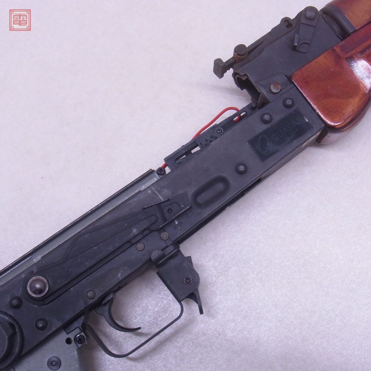 ジャンク パーツ取り メーカー不明 電動ガン AKS47 リアルウッド フルメタル【40の画像8