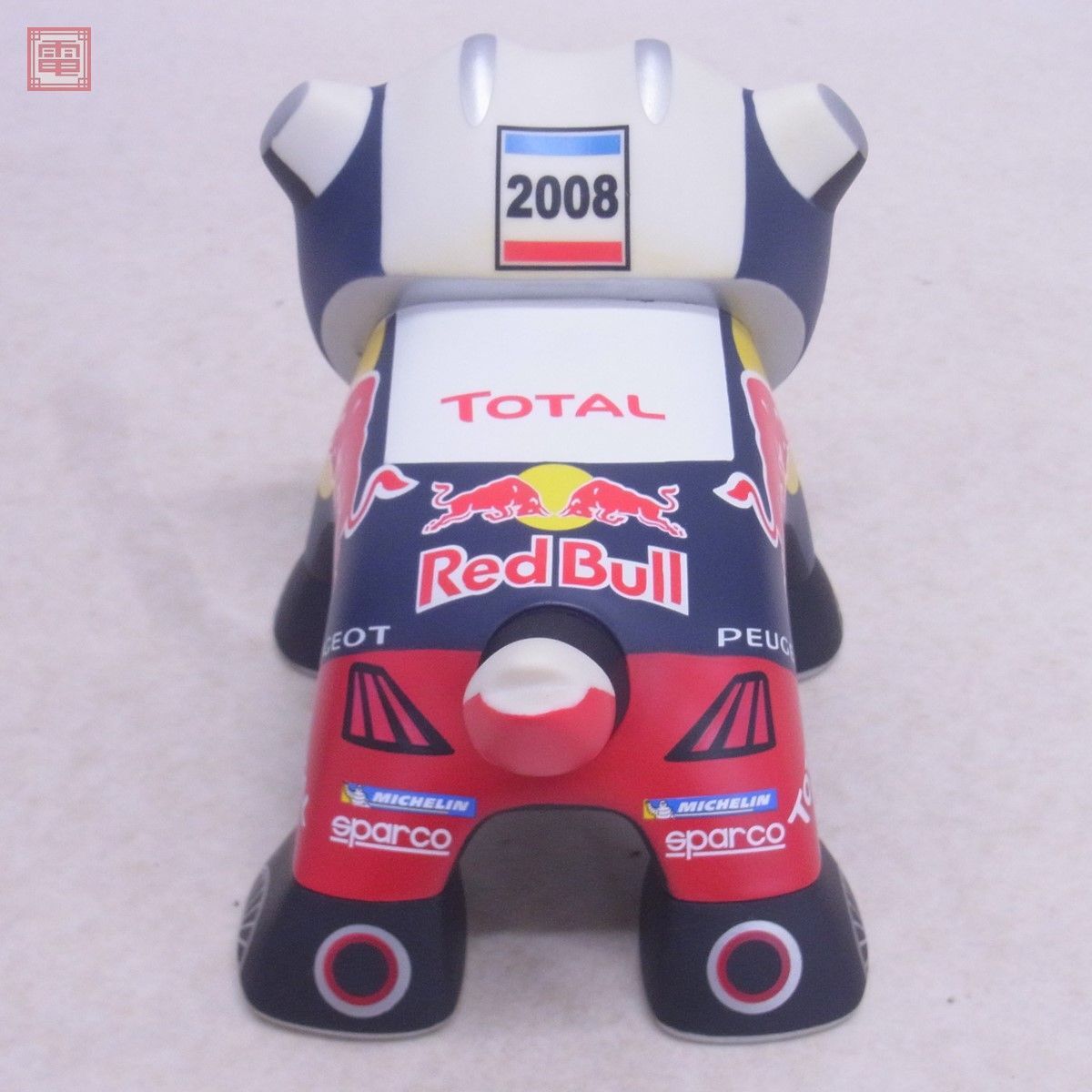 ARTOYZ PEUGEOT DESIGN LAB 2008 RedBull TOTAL【20の画像6