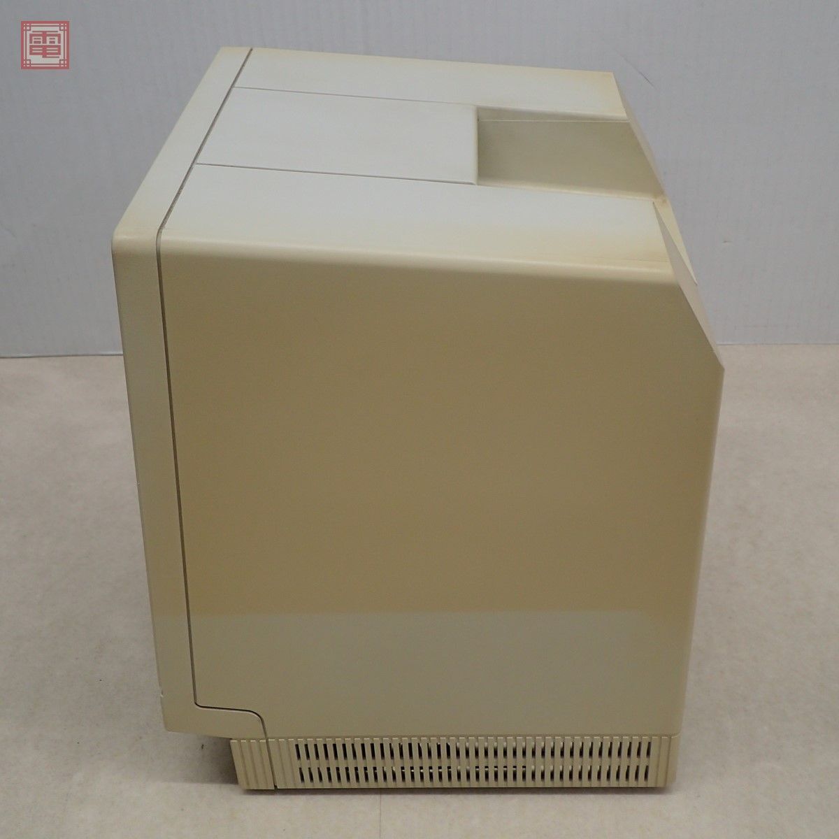 Apple Macintosh SE/30（M5119）本体 箱・マウス付 アップル マッキントッシュ 動作不良 HDD無し ジャンク パーツ取りにどうぞ【EAの画像4