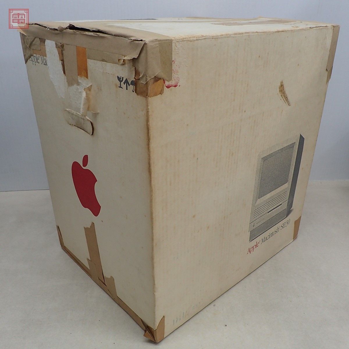 Apple Macintosh SE/30（M5119）本体 箱・マウス付 アップル マッキントッシュ 動作不良 HDD無し ジャンク パーツ取りにどうぞ【EAの画像10