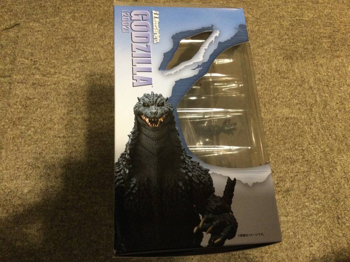 BANDAI S.H.MonsterArts GODZIRA 2002 S.H.モンスターアーツ ゴジラ（2002）新品　未開封_画像2