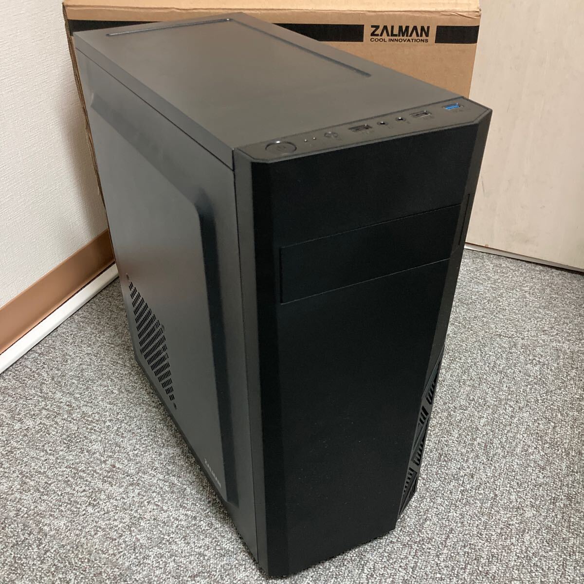 ZALMAN Ｔ8 ＰＣケース 自作 デスクトップPC の画像1