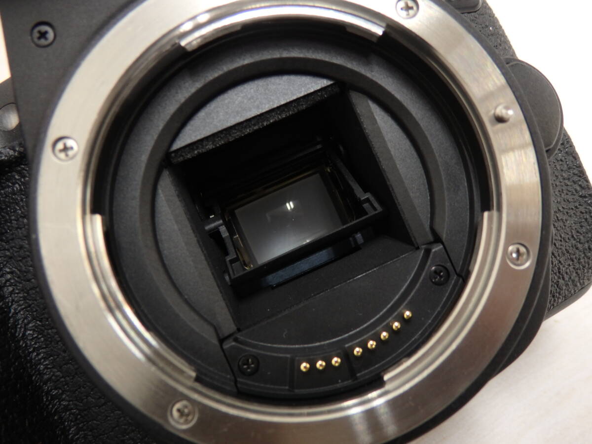 kd45) Canon EOS 9000D EF-S 18-135 IS USM Kit デジタル一眼レフカメラ レンズキット Wi-Fi機能搭載 中古の画像9