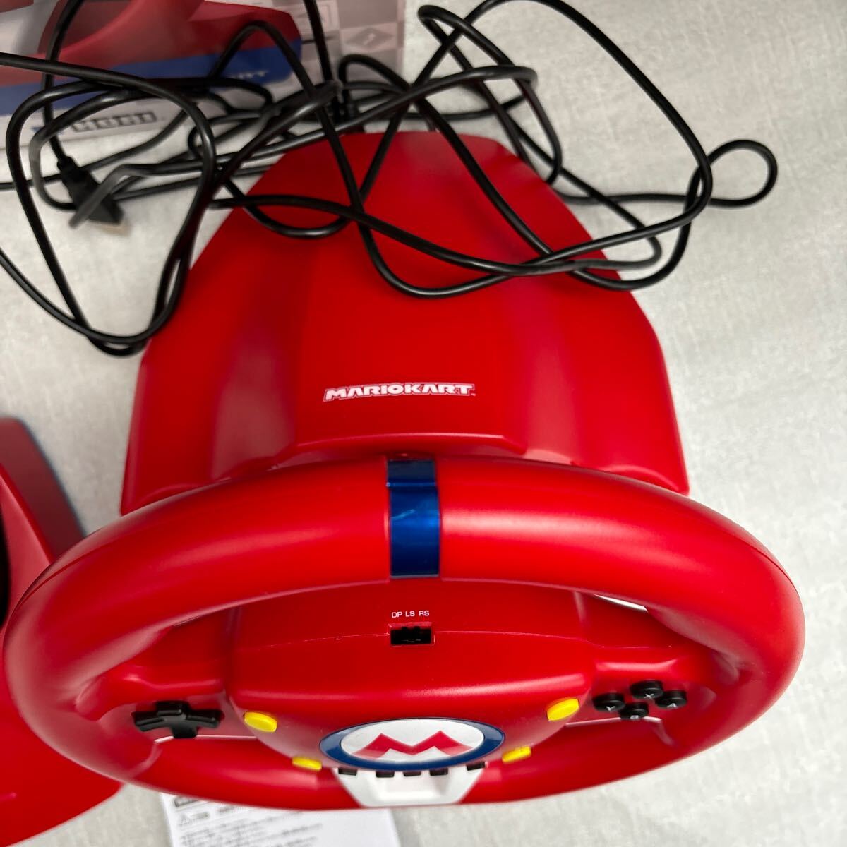 HORI Nintendo Switch マリオカートレーシングホイール コントローラー ハンドル _画像3