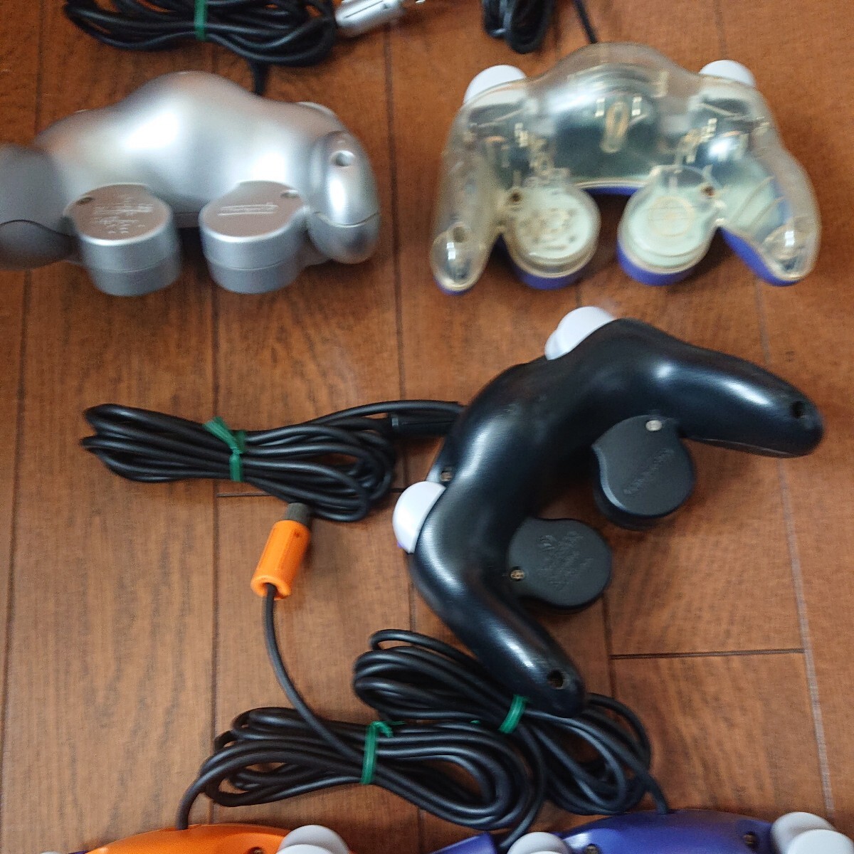 管04404【動作未確認・ジャンク扱い】☆任天堂純正 Nintendo GAMECUBE ゲームキューブ コントローラー ☆5個セットの画像9