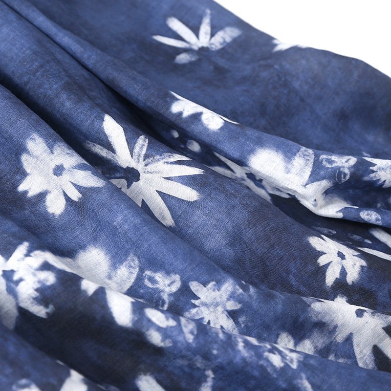 大人 上品 エレガントな花柄プリント綿麻ワンピース レディース ワンピース 50代 60代 ファッション 紺色 薄手 夏のお出かけに Lの画像5