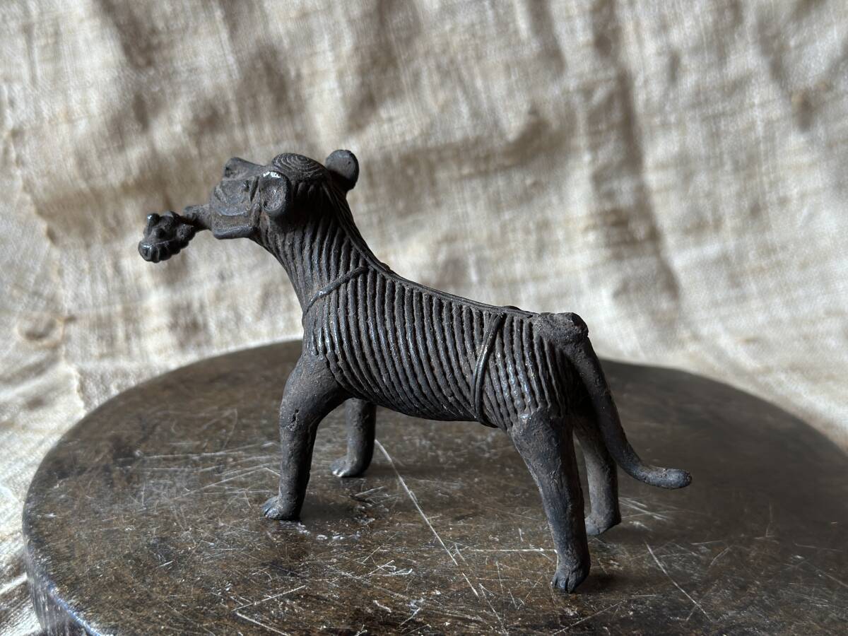 アンティーク　真鍮　古銅　銅製　オブジェ　獅子　動物　時代物　時代　骨董　インド　古美術　置物　民芸_画像4