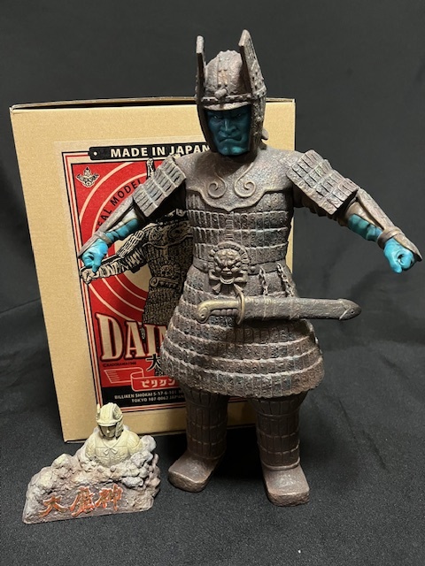 ビリケン商会 大魔神 リアルモデルキットシリース ソフビ大魔神 キット完成品_画像1