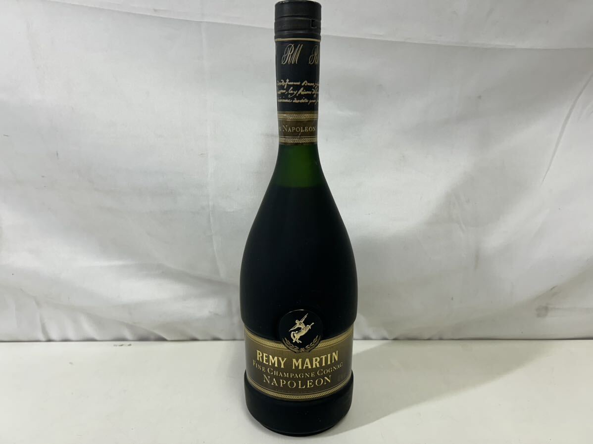 【未開栓】REMY MARTIN NAPOLEON FINE CHAMPAGNE COGNAC レミーマルタン ナポレオン ブランデー コニャック 1000ml【37294】_画像1