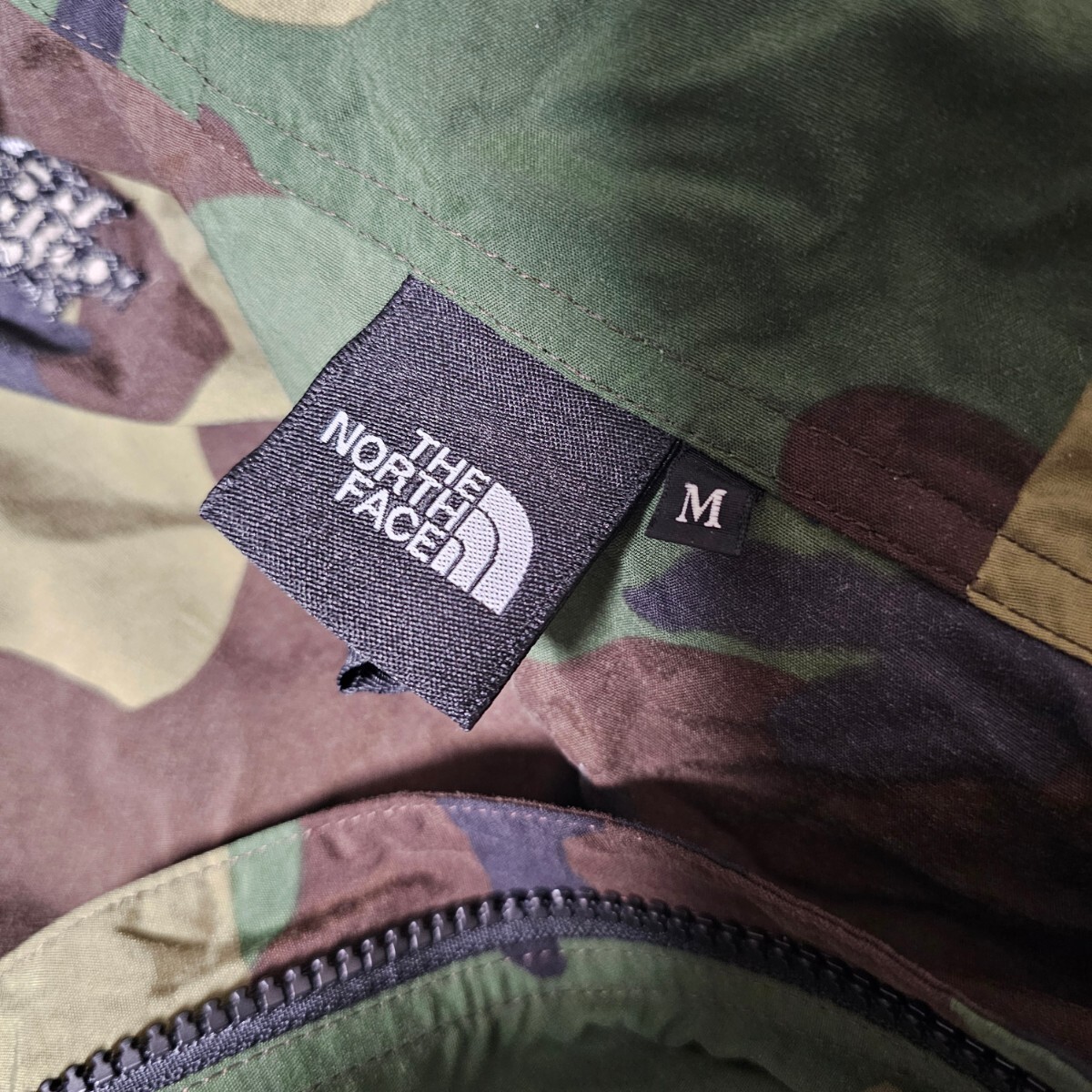 正規品 THE NORTH FACE ノースフェイス 迷彩マウンテンパーカー の画像5