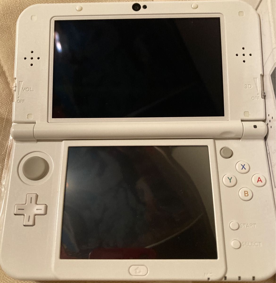 Newニンテンドー3DS LL パールホワイト