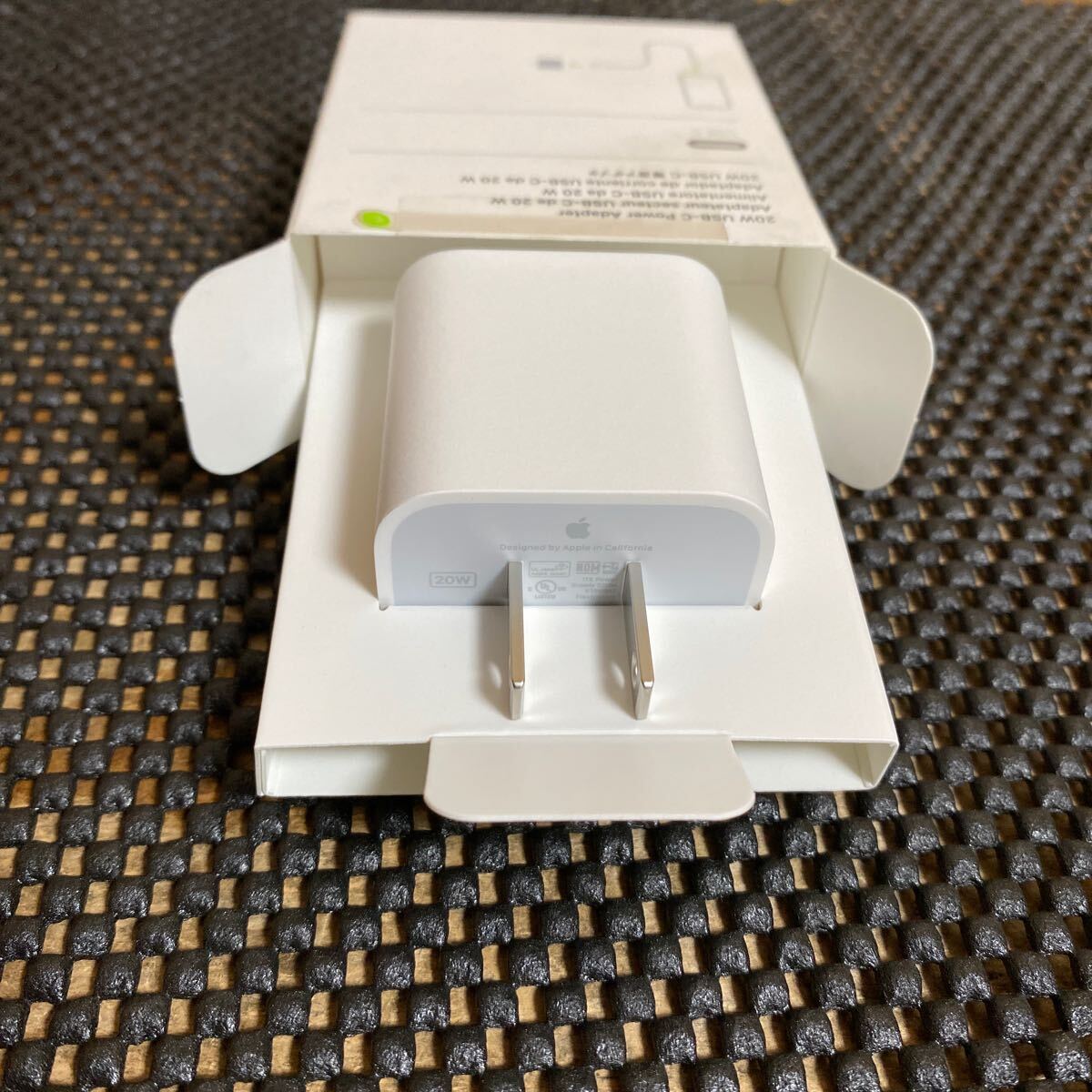 未使用品☆5個セット☆Apple アップル 純正 MHJA3AM/A 20W USB-C A2305 電源アダプタ 充電器 iphone ipad TypeC タイプC☆送料520☆レ+の画像10