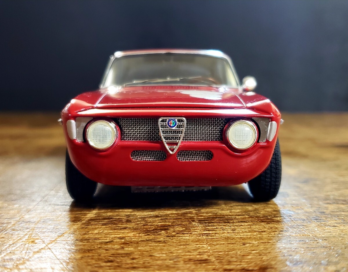 アルファロメオ GTA 1300 ジュニア １/24 グンゼ 完成品 素人素組 Alfa Romeo GTA1300 Juniorの画像2