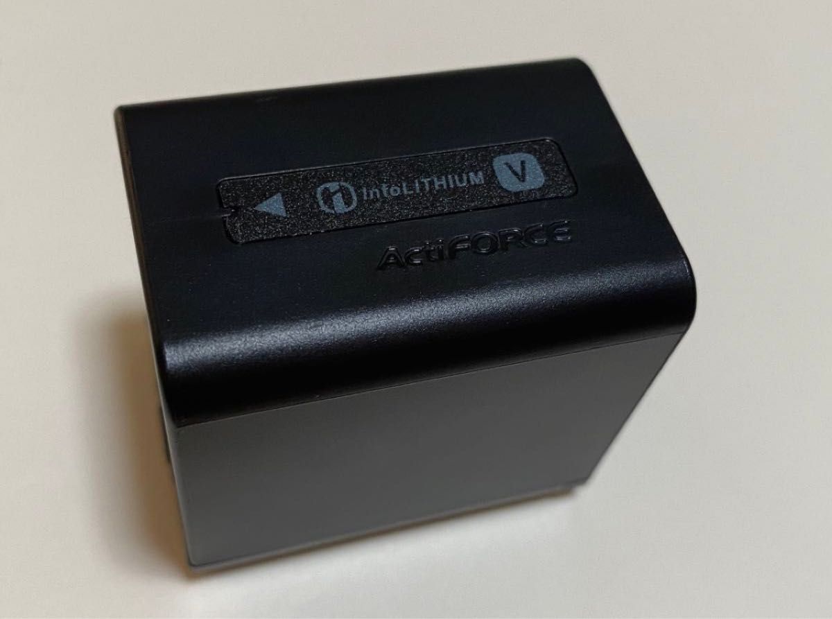 新品　ソニー NP-FV70A リチャージャブルバッテリーパック 