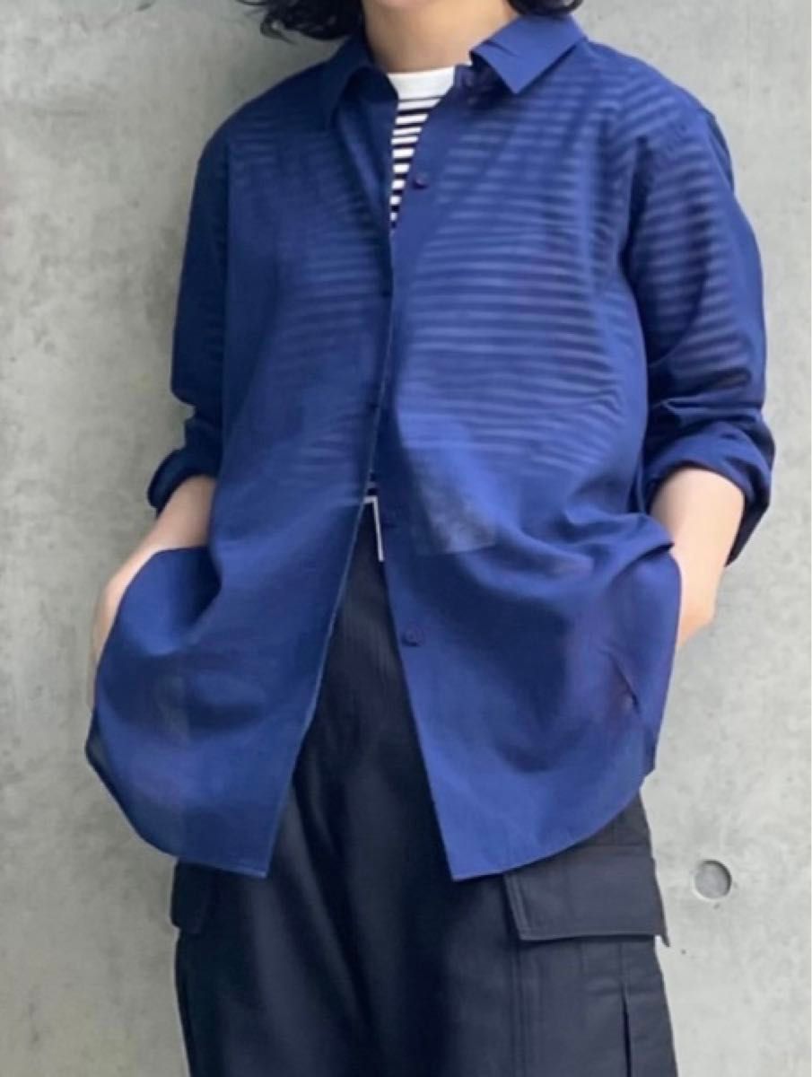 UNIQLO ユニクロ　INES DE LA FRESSANGE イネスコットンシアーシャツ（長袖）