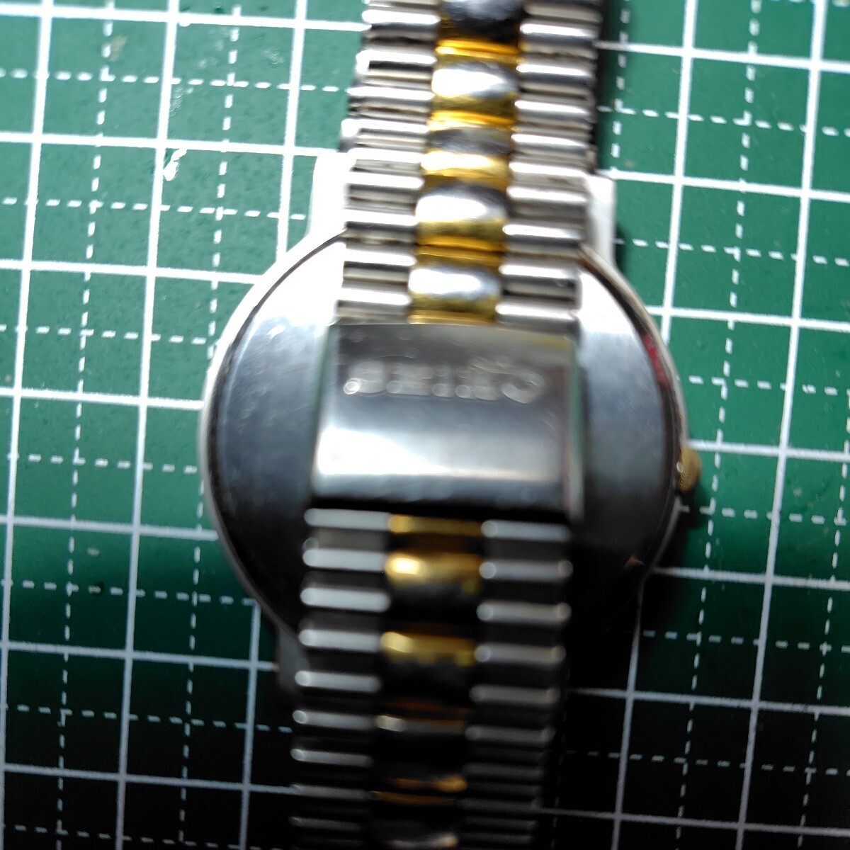 SEIKO　SQ QZ　セイコー　エスキュー　デイト　クォーツ　メンズ 腕時計　純正ブレス　稼働品　404-0004_画像7