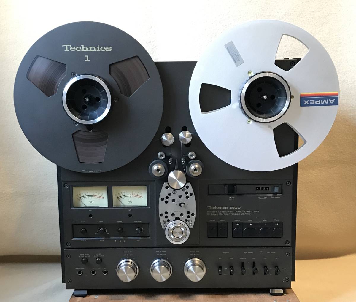 Technics RS-1500U* open reel tape recorder name machine : Real