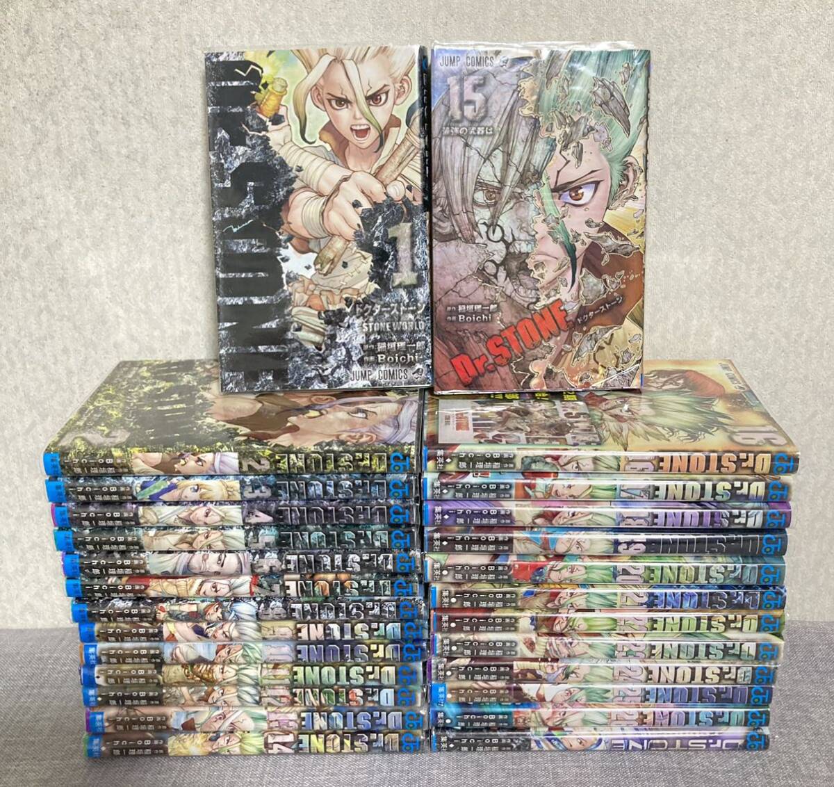 超美品！！ 全巻ブックカバー付き！！ Dr.STONE ドクターストーン 1〜26巻 全巻セットの画像1