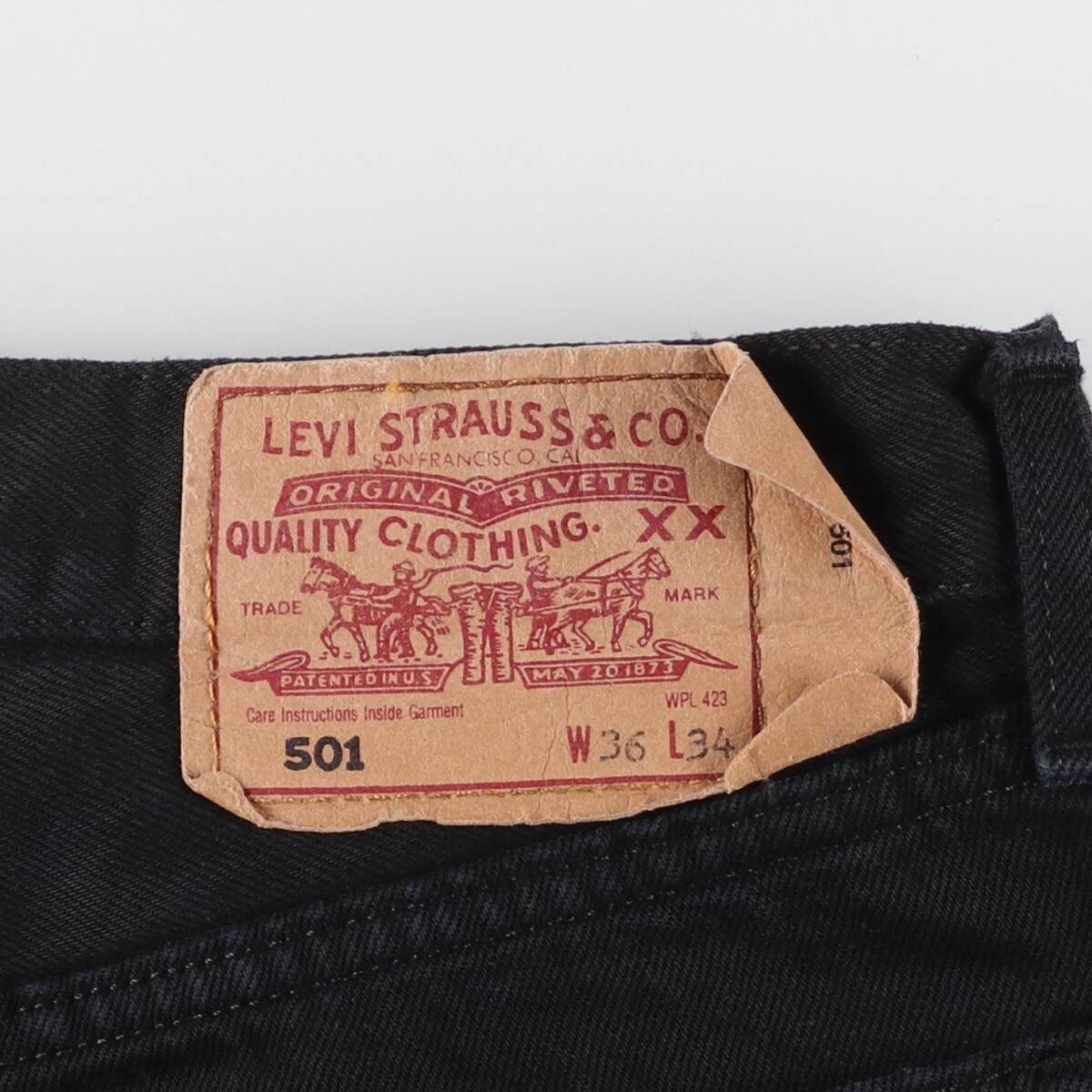 古着 00年代 リーバイス Levi's 501 ユーロモデル ブラックデニム ストレートデニムパンツ 英国製 メンズw34 /eaa428793_画像3