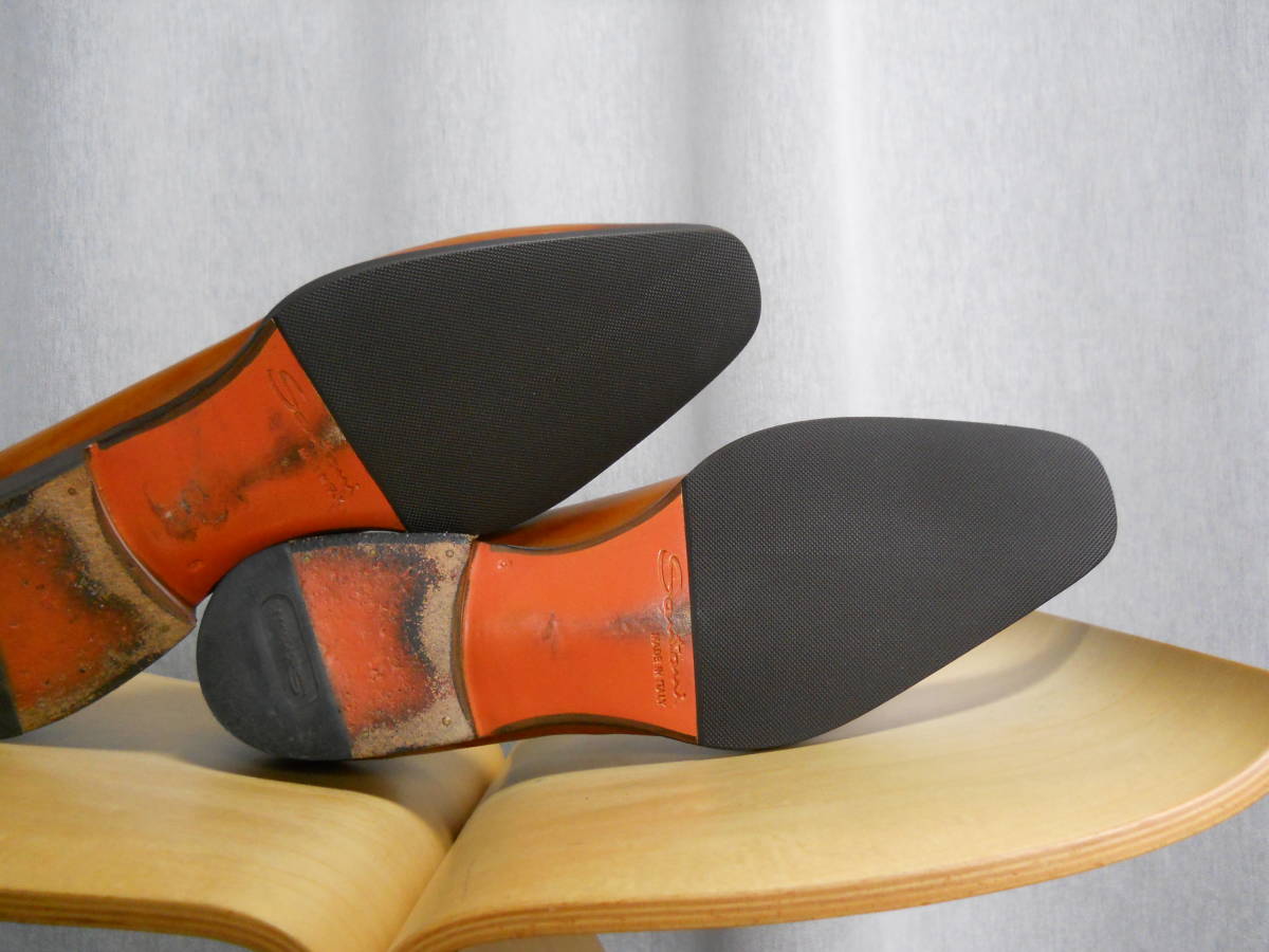 サントーニ レザーシューズ スキンステッチ入りUチップ 6 サントーニ レザーシューズ スキンステッチ入りUチップ 6