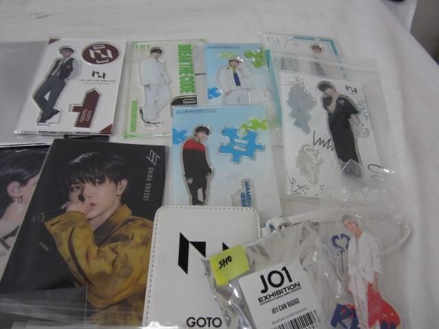 [ including in a package possible ] secondhand goods artist JO1 INI acrylic fiber stand trading card 65 sheets etc. goods set 