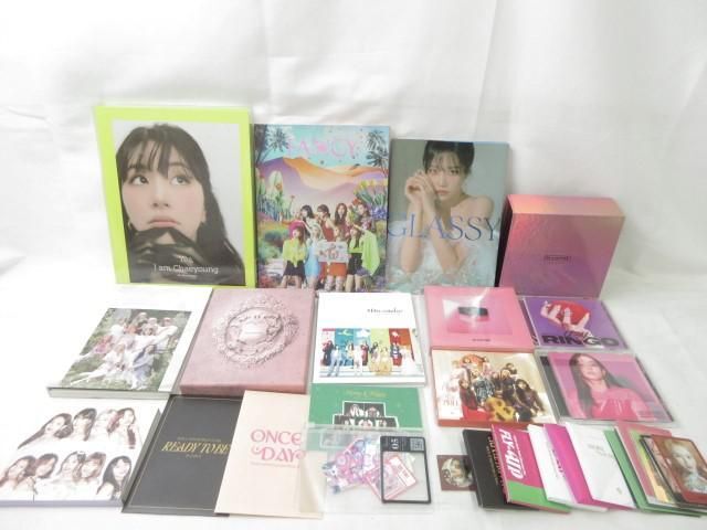 【同梱可】中古品 韓流 BLACKPINK ITZY TWICE 他 CD フォトブック トレカ 等 グッズセットの画像1