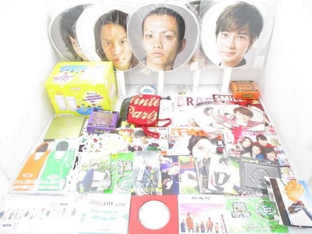 【まとめ売り 中古品】 ジャニーズ 関ジャニ∞ WEST. 他 フェイスタオル CD うちわ 等 グッズセットの画像1