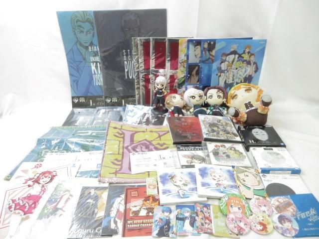 【同梱可】中古品 アニメ ジョジョの奇妙な冒険 鬼滅の刃 他 ビジュアルボード ぬいぐるみ 等 グッズセット_画像1