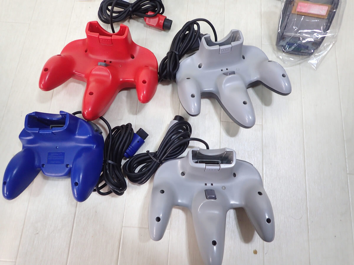 任天堂 Nintendo 64 NUS-001 中古 D585の画像3