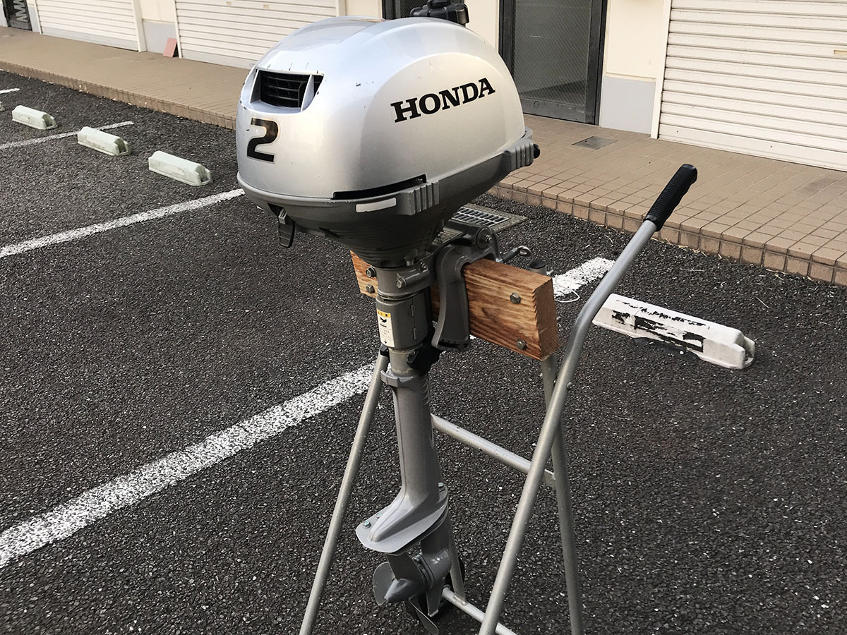 送料無料/動画あり☆中古「ホンダ2馬力船外機」BF2DH SCHJ 動作確認済みの画像4