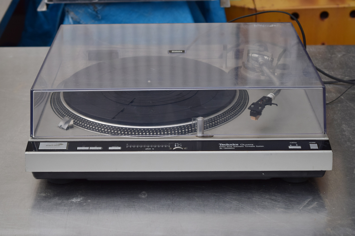 ★テクニクス/Technics★ターンテーブル レコードプレーヤー SL-1600MK2 ジャンクの画像1