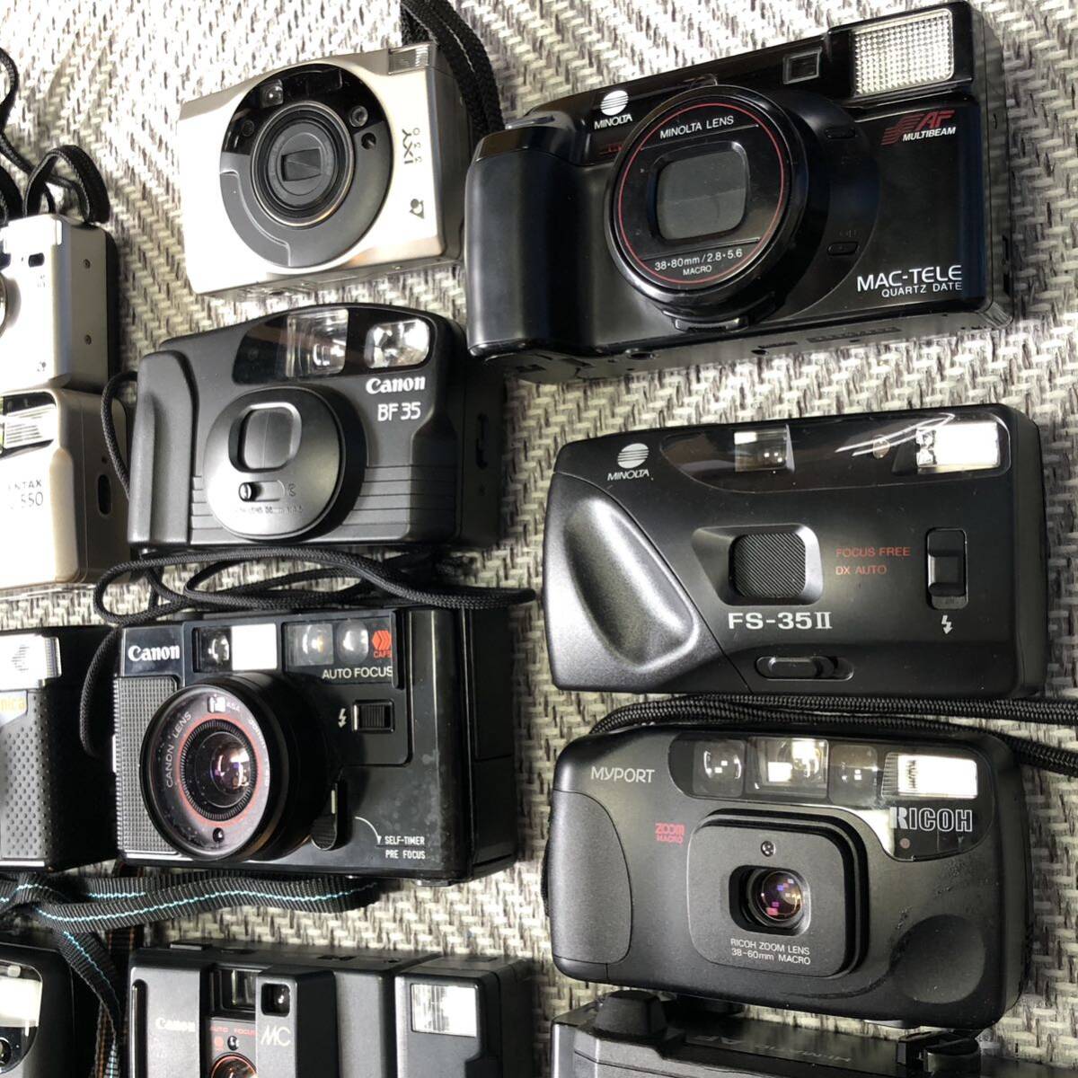 まとめ コンパクトフィルムカメラ 24点 セット #8292 / Canon Autoboy Nikon L35AD Pentax Minolta Fujifilm Yashikaの画像4