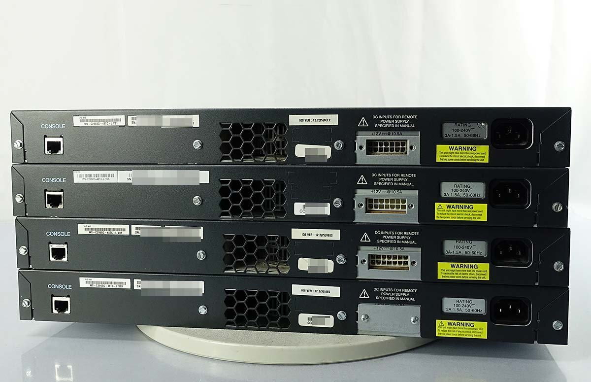 4台セット 初期化済 Cisco Catalyst WS-C2960G-48TC-L V01,V03,V06 スイッチ シスコ ラック hub ネットワーク S041012_画像2