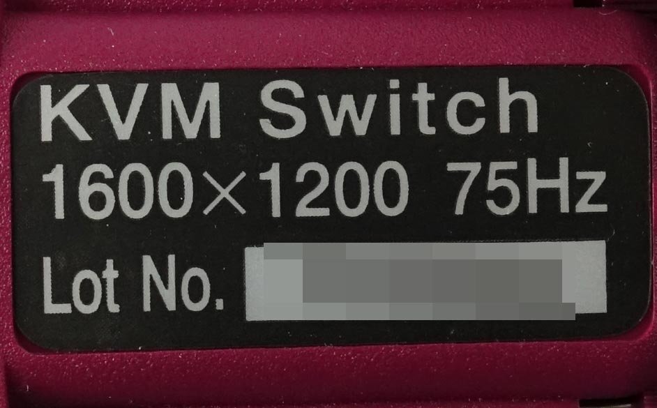 7ps.@set KVM Switch 1600×1200 75Hz USB 2.0mx4/3.0mx3/ cable server switch N041601