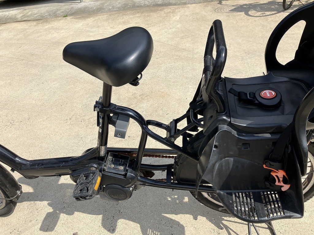 H15 present condition. .. used electric bike 1 jpy outright sales! Yamaha Pas Kiss rom and rear (before and after) child seat attaching black delivery Area inside is postage 3800 jpy ..