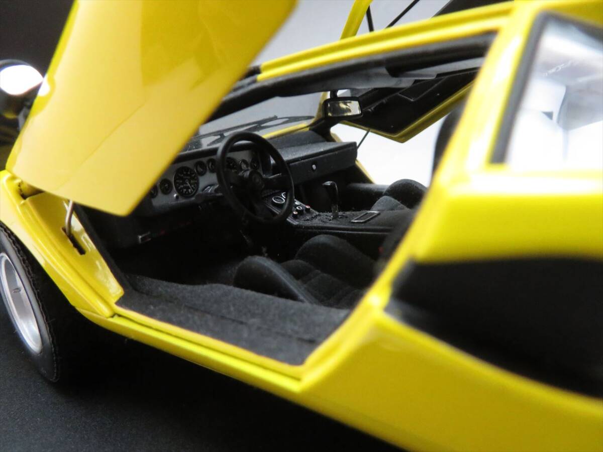 ◆◇KYOSHO 京商 1:18 SCALE DIE-CAST CAR SERIES ダイキャストカー ランボルギーニ カウンタック LP400 イエロー 箱付◇◆の画像4