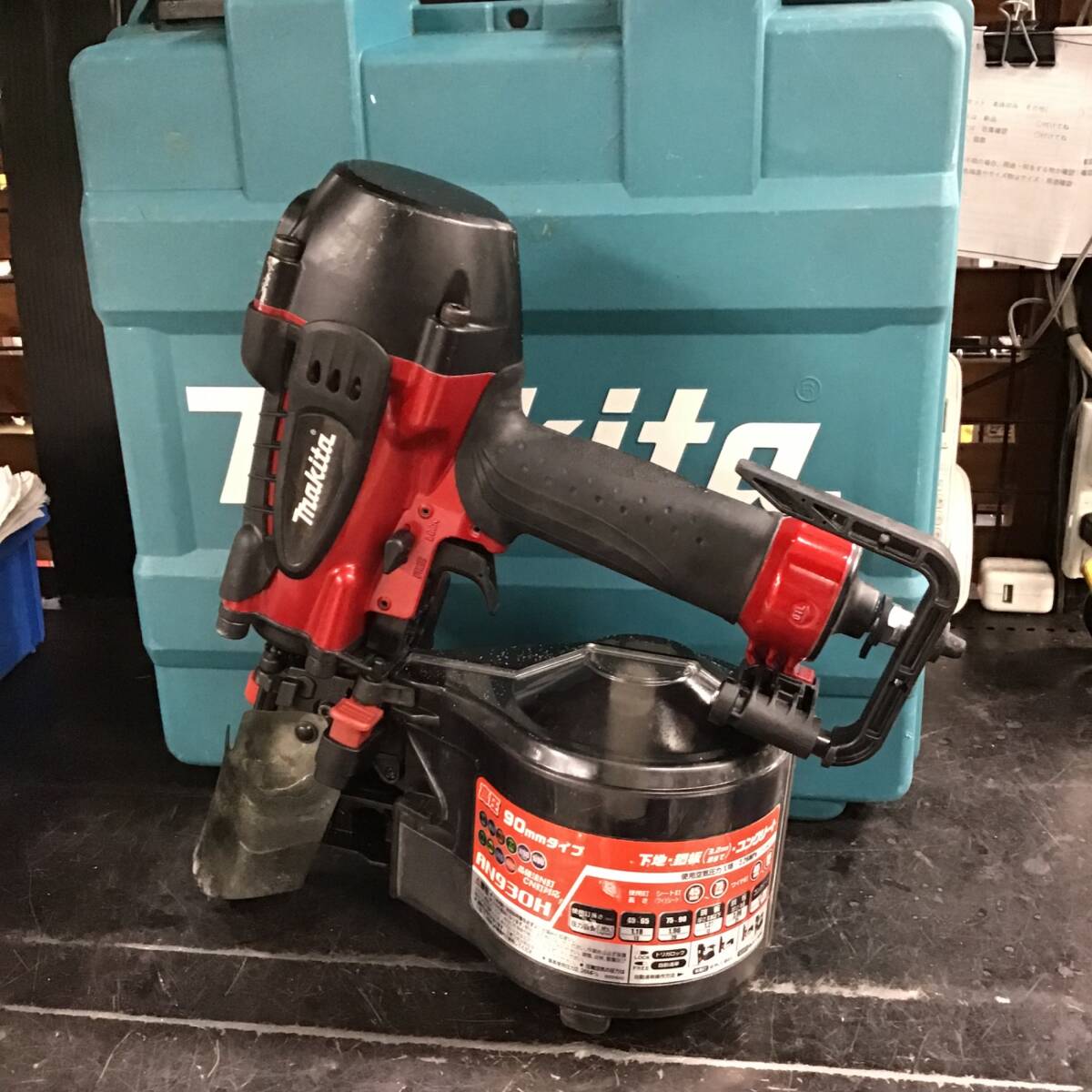 【中古品 / 動作品】マキタ(makita) 高圧エア釘打ち機 AN930H【格安出品♪】_画像2