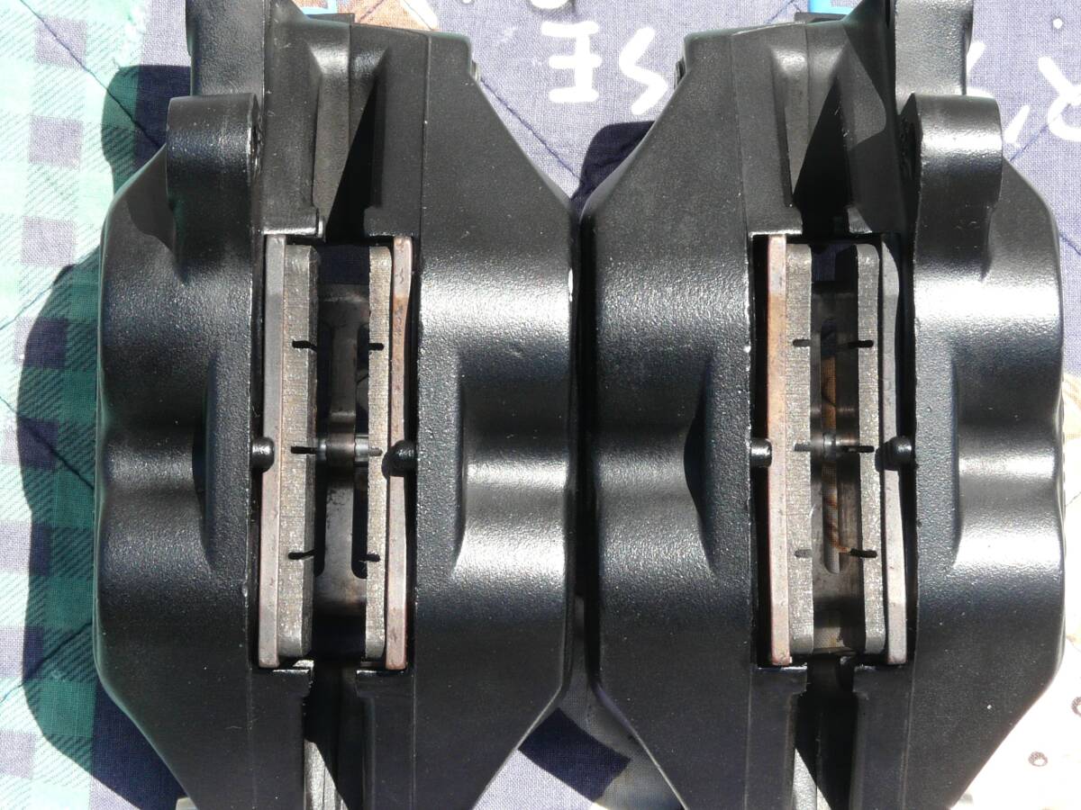  rare?!brembo Brembo 4POT front caliper black body 40mm stainless steel bolt attaching GPZ CB ZRX GP GSX