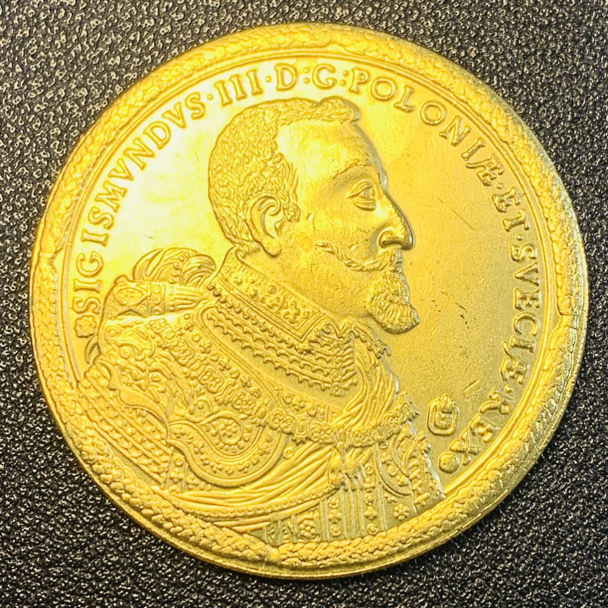 金貨　古銭　ポーランド　ジグモント3世　ポーランドとスウェーデンの国王　国章　クラウン　ダカット　大型　コイン　硬貨_画像1