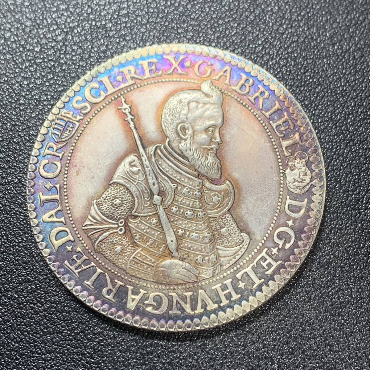 銀貨 古銭 ハンガリー 1621年 ガブリエル・ベスレン ロバキア 国章 コイン 硬貨の画像1