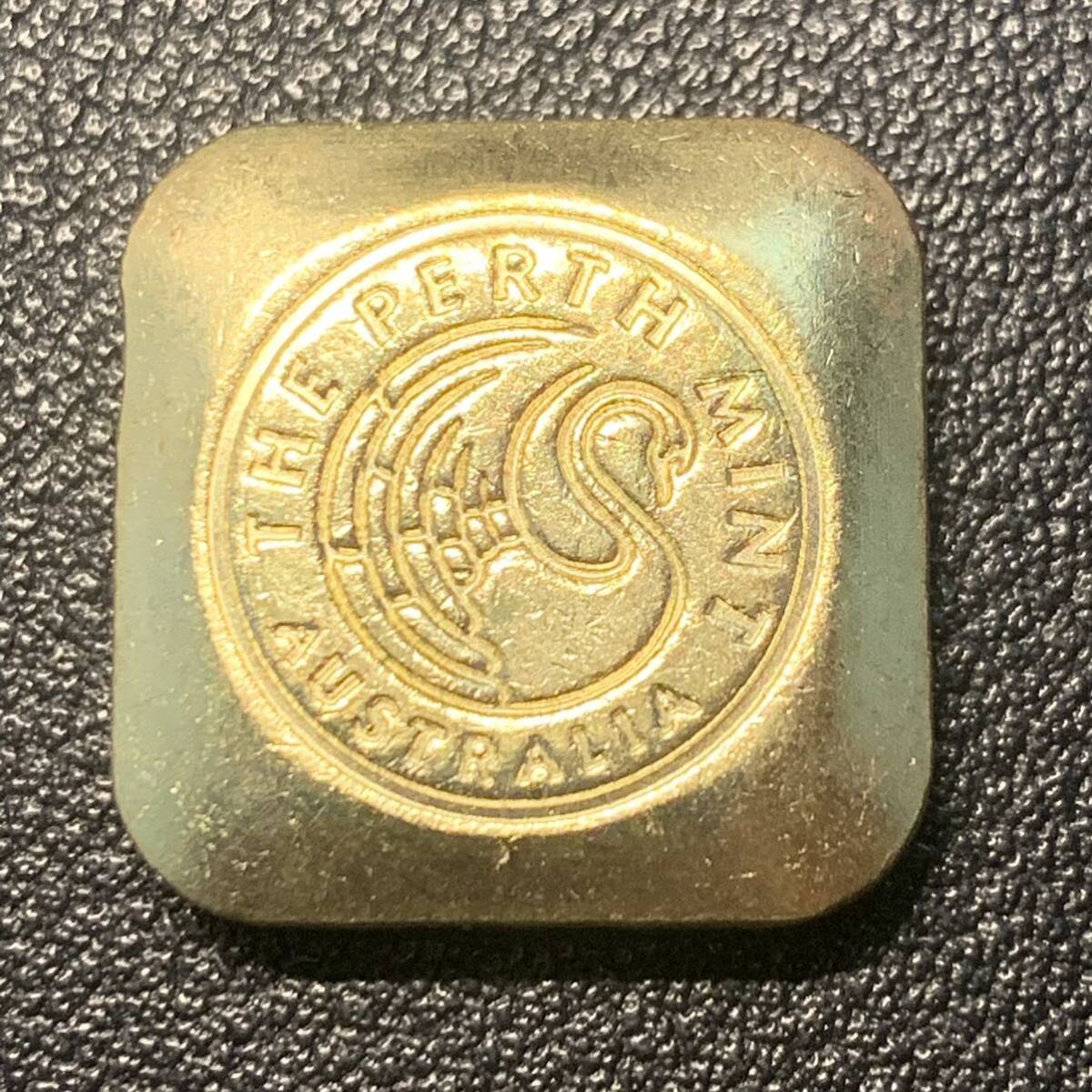 金貨 古銭 オーストラリア パース造幣局 1オンス 四角 硬貨の画像1