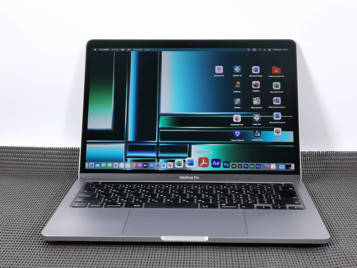 * super specifications 2020 year made! Apple MacBook Pro[ super speed SSD512GB ]Core i7-1068NG7 2.30GHz/ memory 32GB/ Wi-Fi / double OS / Office *