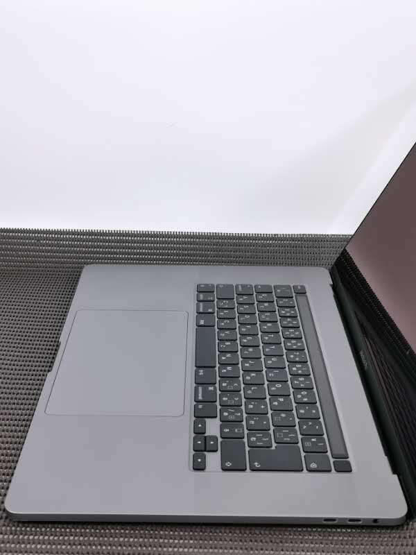 超スペック2019年! Apple MacBook Pro【 超速SSD4TB 】Core i9-9980H 2.30GHz/メモリ32GB/ Wi-Fi / ダブルOS / Officeの画像6