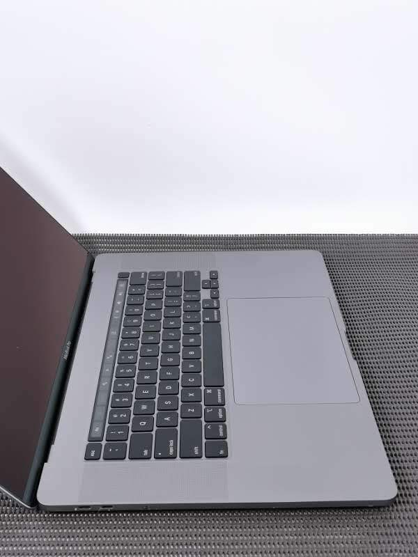 超スペック2019年! Apple MacBook Pro【 超速SSD1TB 】Core i9-9980HK 2.40GHz/メモリ32GB/ Wi-Fi / ダブルOS / Officeの画像6